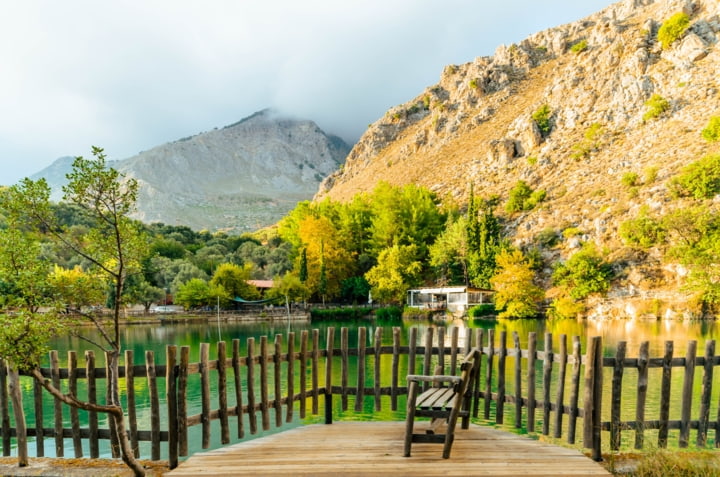 Ausblick auf den Votomos-See bei Zaros