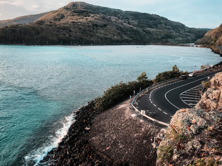Küstenstrasse auf Mauritius