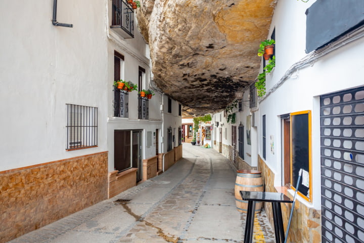 Setenil de las Bodegas
