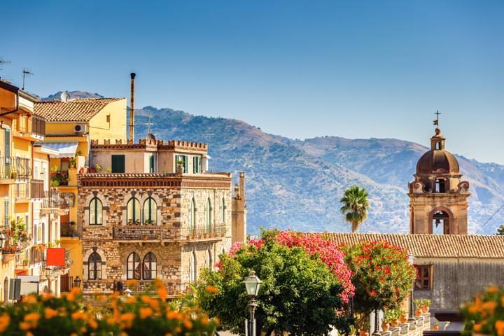 Blick auf die Stadt von Taormina