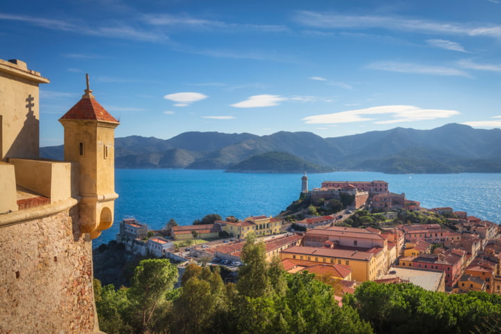 Luftaufnahme vom Forte Stella auf Elba